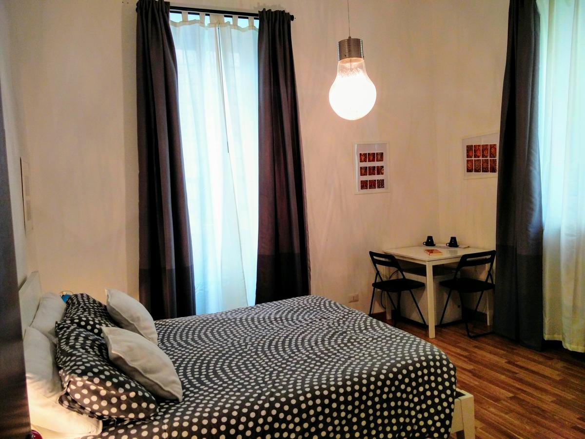 Double Room with Private External Bathroom,823053071:JPEG